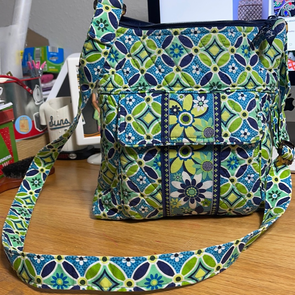 Vera Bradley crossbody bag